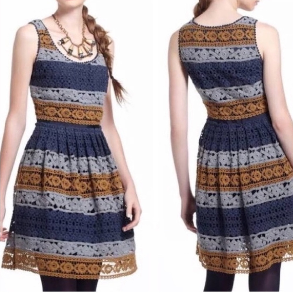 ANTHROPOLOGIE Maeve Striated Striped Crochet Lace Dress Size 6 Fit and Flare